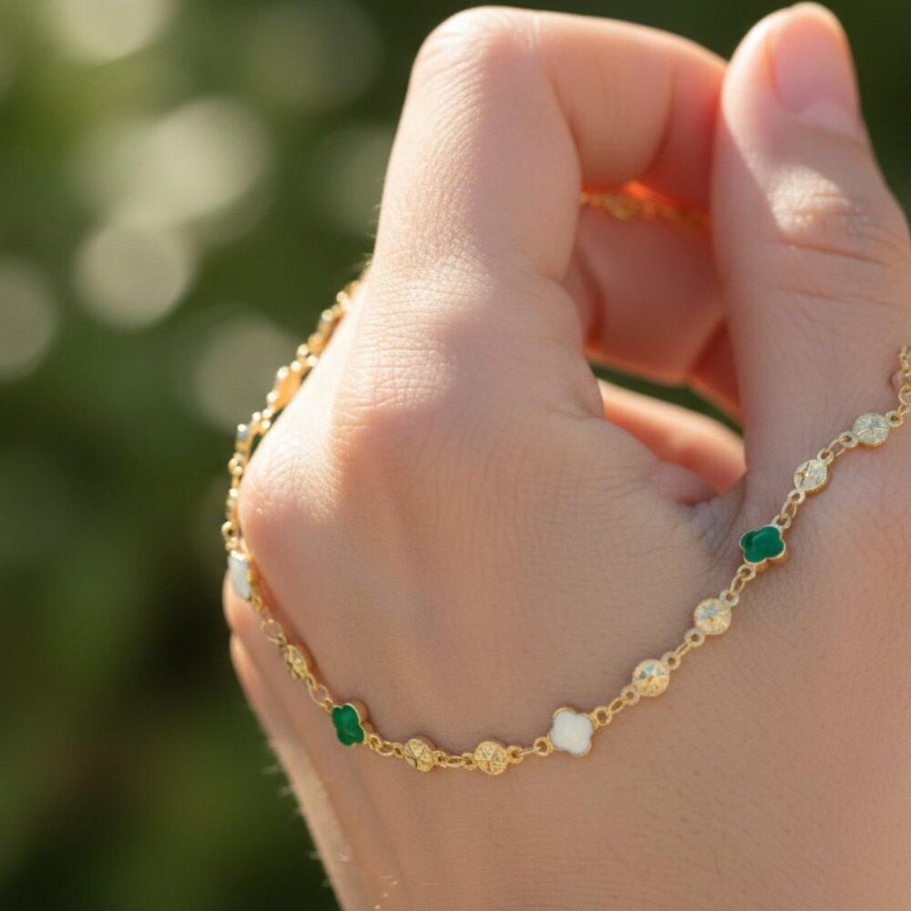 "Trendy Handmade Bracelet – A Stylish Gift for Women & Girls, MAR091938
